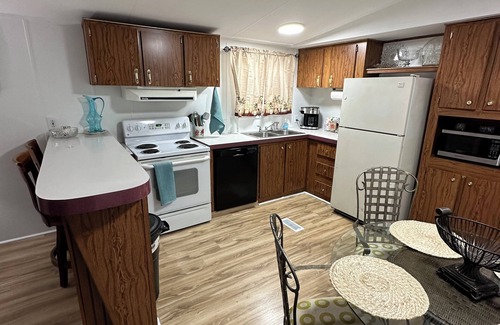 Tuscaloosa House | beautiful 2bedroom 2 bath mobile home with all comfort to make you feel it home