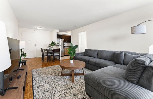 Brookline Apartment | Beautiful 2BR Next to BU 7833