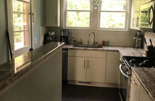 Whitmore Lake House | Beautiful 3-bedroom LAKEFRONT home near Ann Arbor