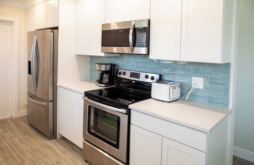 Vamo House | Beautiful 3 Bedroom/2 Bath with Pool, Spacious Backyard, Ocean Access.