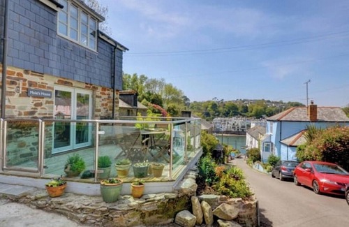 Fowey House | Beautiful 3 bedroom house with estuary view