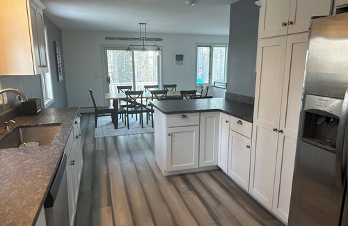 Bridgton House | Beautiful 3 Bedroom House in Charming Bridgton near Moose Pond