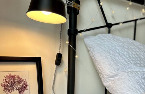 Flushing House | Beautiful 3-bedroom, pet-friendly cottage in Flushing with parking