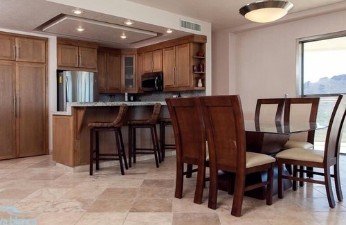 San Carlos House | Beautiful 3 BR Condo w ocean view and resort delight - Playa Blanca by RedAwning