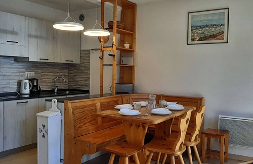 Montgenevre Apartment | Beautiful 3-room apartment for 7 with balcony, Montgenèvre
