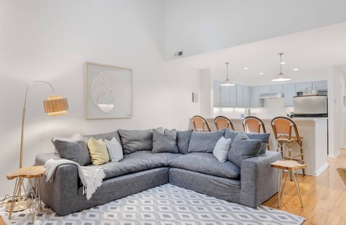 Wilmington House | Beautiful 3BR Lions Gate townhome w/pool only minutes from Wrightsville Beach!