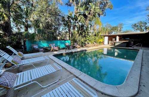 Lakeland House | Beautiful 4/3 Home + Pool & Hot Tub