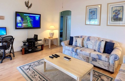 Indian Ridge House | Beautiful 4-bed pool home with large private back yard & games room. Disney 4 miles