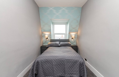 Whitley Bay Apartment | Beautiful 4 bedroom Apartment heart of Whitley Bay
