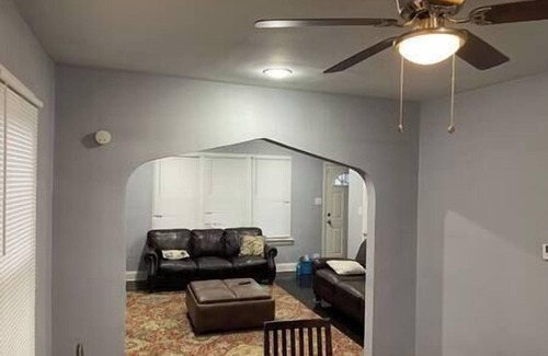 Washington Heights House | Beautiful 4 bedroom 2 bath home, peaceful,relaxing