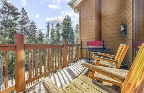 Four O'Clock House | Beautiful 4 Bedroom Townhome Near Snowflake Lift In Breckenridge
