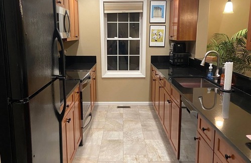 Hancock House | Beautiful 4 Bedroom Townhouse in the Berkshires at Jiminy Peak Resort