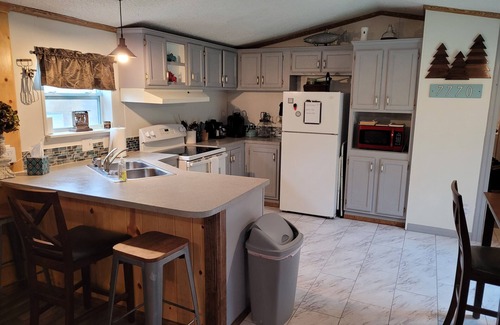 Bessemer House | Beautiful 4 season getaway in the scenic northwoods of the Western UP!