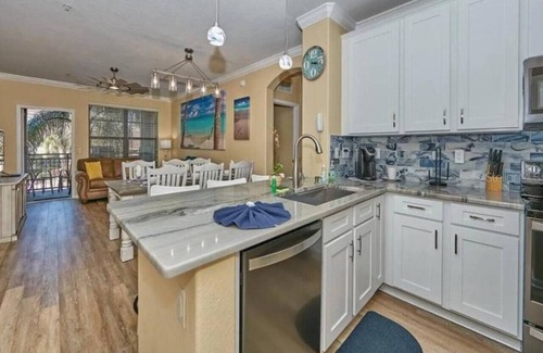 Davenport Condo | Beautiful 4bd condo minutes to Disney and Golf