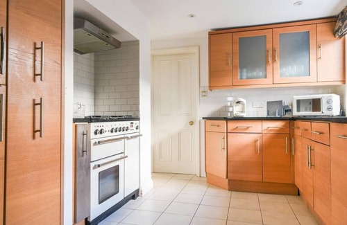 Bognor Regis House | Beautiful 5 Bedroom Regency House/ Pets Welcome