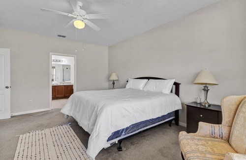 Buena Ventura Lakes House | Beautiful 5 bedrooms with pool close to Disney