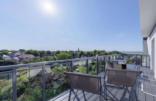 Ostseebad Wustrow Apartment | Beautiful 5-star vacation apartment Rundblick between the Bodden and the Baltic Sea