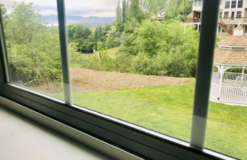 Sherwood Hills House | Beautiful 7 Bedroom Home on Provo Mountainside with fully equip kitchen.