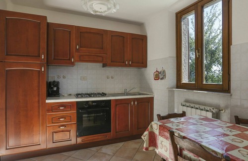 Villa Collemandina Villa | Beautiful apartment in villa for 5 people with WIFI, pool, terrace and pets allowed