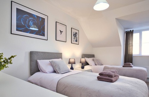 Peterborough House | BEAUTIFUL AND BRAND NEW HOUSE IN A QUIET LOCATION