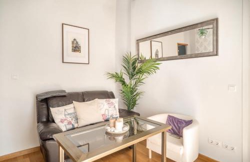 San Roque Apartment | Beautiful and bright- 1Bd 1Bth- Center