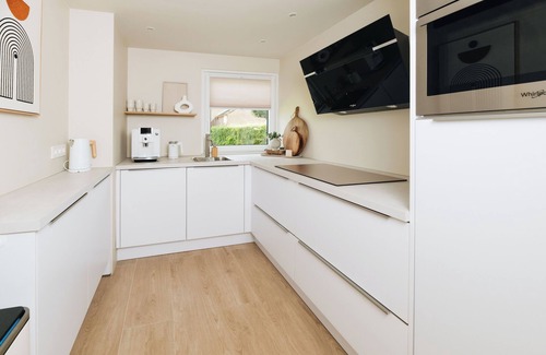 Bruinisse Cottage | Beautiful and cozy Holiday home Yesmi, close to amenities