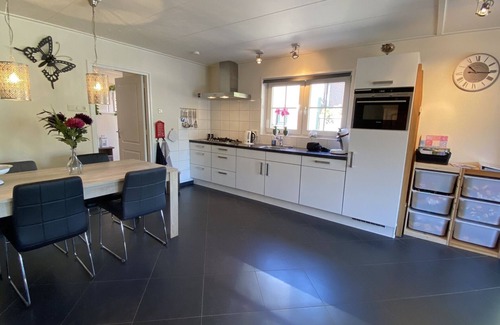 Wolphaartsdijk House | Beautiful and luxury 4-person holiday home in Oud-Sabbinge