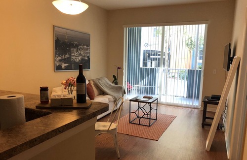 Coral Gables Apartment | Beautiful and modern apartment, nice and in the building, gym.