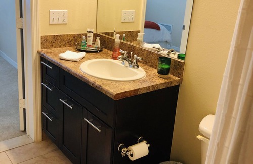 Coral Gables Apartment | Beautiful and modern apartment, nice and in the building, gym.