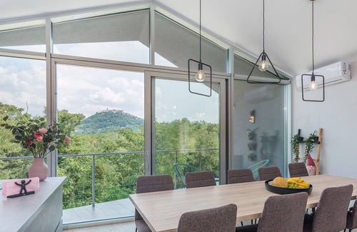 Brkac Cabin | Beautiful and modern villa with pool for 9 people near Motovun