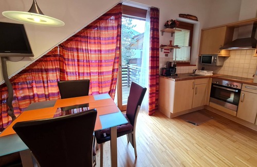 Untertschern Apartment | Beautiful Apartment With Panoramic Views