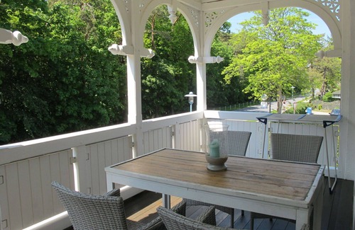 Juliusruh Apartment | Beautiful apartment for 6 guests with WIFI, TV, balcony, pets allowed and parking