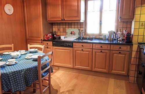 Ormont-Dessus Apartment | Beautiful apartment for 8 people with WIFI, TV, balcony and panoramic view