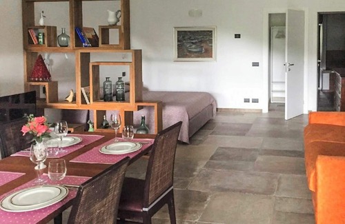 Casarza Ligure Apartment | Beautiful apartment for 4 guests with WIFI, A/C, hot tub, TV, patio and pets allowed