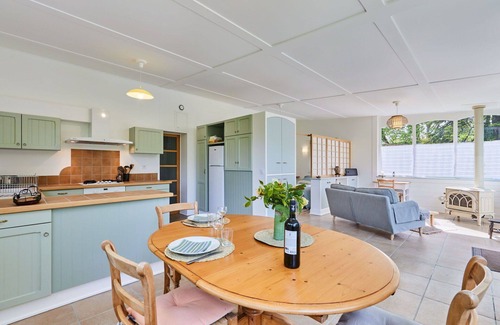 Croissanville Apartment | Beautiful apartment for 2 guests with WIFI and terrace