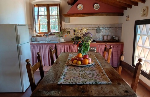 Montespertoli Apartment | Beautiful apartment for 4 guests with pool, WIFI, TV and pets allowed