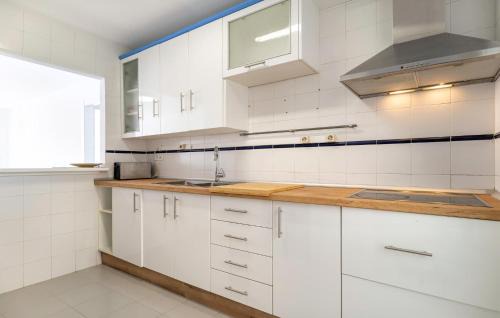 Roquetas de Mar Apartment | Beautiful Apartment In Roquetas De Mar