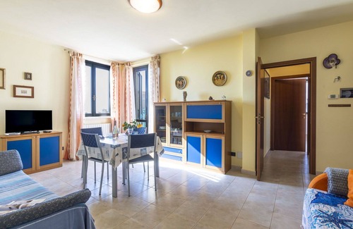 Piani-Ciapin Apartment | Beautiful apartment for 6 guests with pool, WIFI, TV, terrace and parking