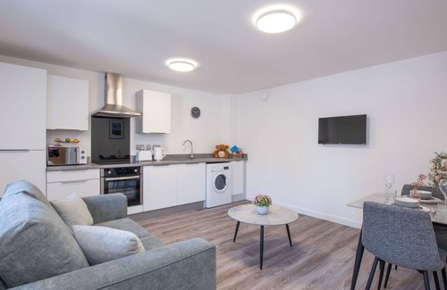 Lossiemouth Apartment | Beautiful apartment for 8 guests with WIFI and TV