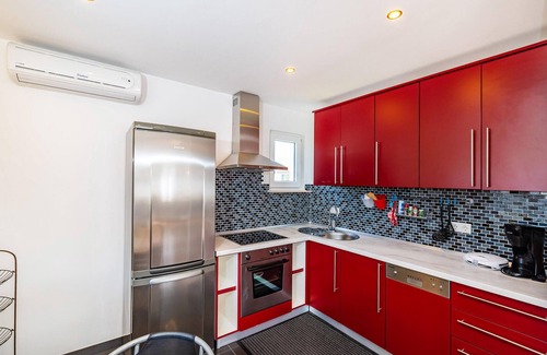 Gornji Karin Apartment | Beautiful apartment in Karin Gornji