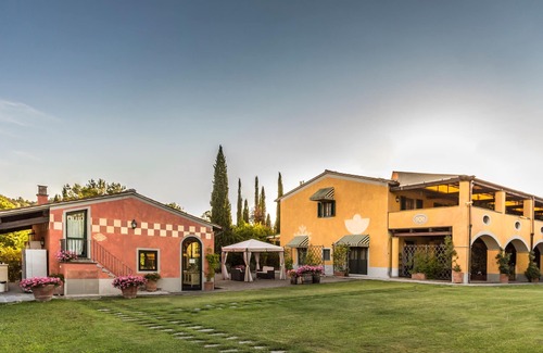 Empoli Apartment | Beautiful apartment for 2 guests with A/C, WIFI, pool, TV and parking