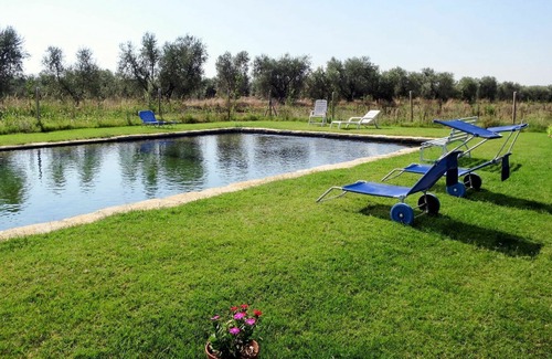 Roccastrada Villa | Beautiful apartment in villa for 4 people with pool, WIFI, TV, terrace, pets allowed and parking