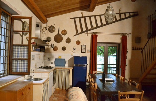Monteleone d'Orvieto Apartment | Beautiful apartment for 8 guests with pool, WIFI and TV
