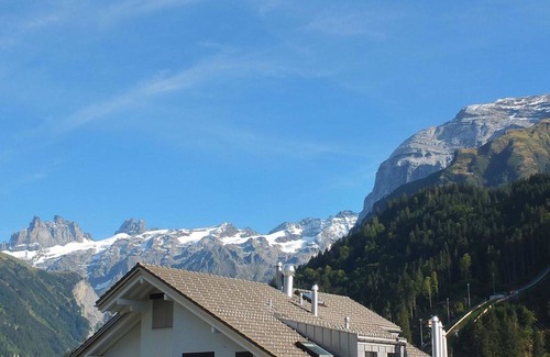 Engelberg Apartment | Beautiful apartment for 6 guests with WIFI, TV and balcony