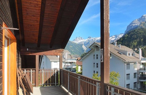 Engelberg Apartment | Beautiful apartment for 6 guests with WIFI, TV and balcony