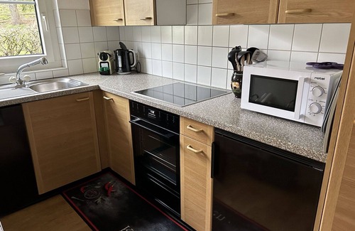 Le Bemont Apartment | Beautiful apartment for 11 people with WIFI, TV, balcony, pets allowed and parking
