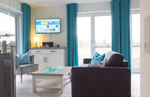 Fedderwardersiel Apartment | Beautiful apartment right on the Siel for 2-6 people