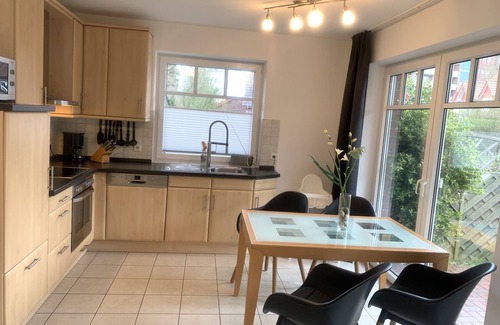 Horumersiel Condo | beautiful apartment with garden near the beach