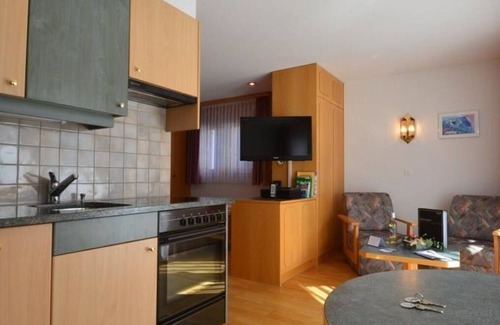 Saas-Fee Apartment | Beautiful apartment for 2 people with WIFI, TV and balcony