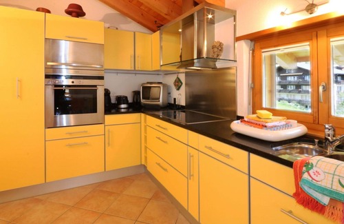 Saas-Fee Apartment | Beautiful apartment for 5 guests with TV